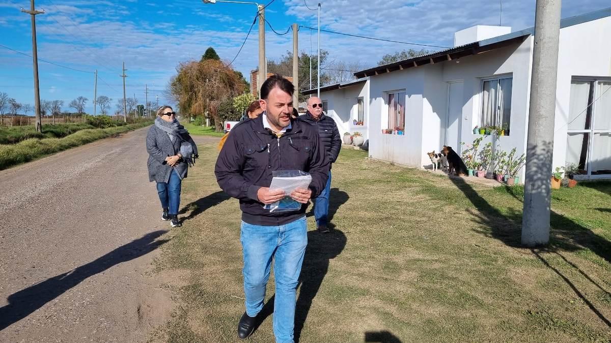 En Rafael Obligado, viviendas construidas con recursos municipales.
