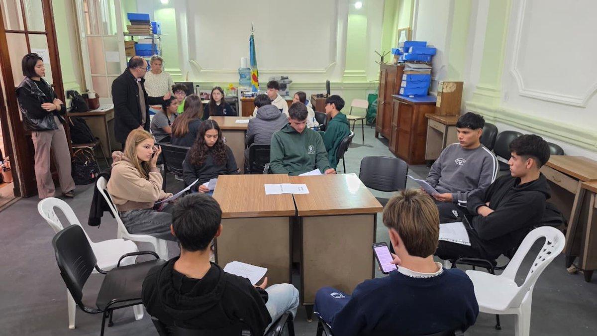 Estudiantes de varias escuelas participaron del Parlamento Juvenil Bonaerense